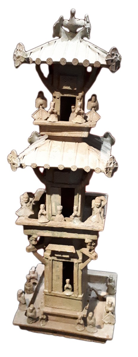 Miniature en céramique à glaçure verte d'un pavillon d'eau à trois étages - dynastie Han (entre -206 et 220) - Henan Museum
